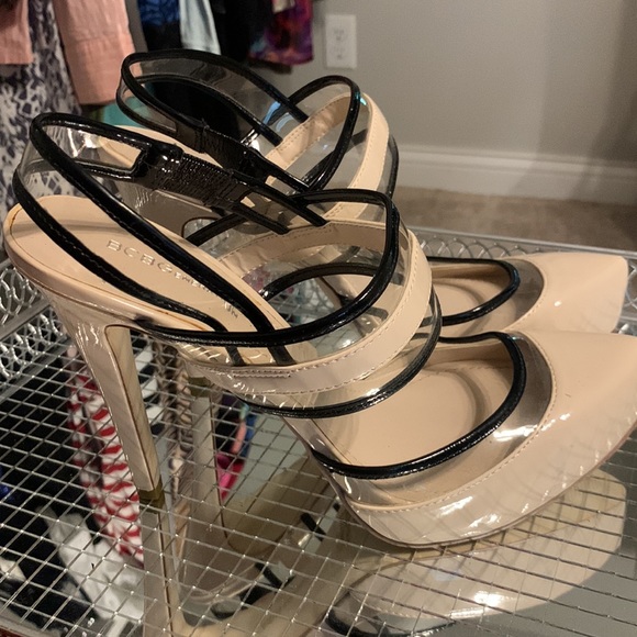 BCBGeneration nude w/clear and black accent pumps size 9.5 - Picture 3 of 5